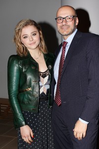 chloemoretz_31stfootwearnewsachievementawards-29.jpg