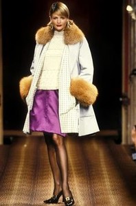 christian-lacroix-hc-fw-1994-2.thumb.jpg.34e47b6cb7c39e57c4e2a450a503688c.jpg