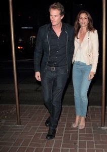 cindy-crawford-and-rande-gerber-at-madeo-restaurant-11-08-2017-6.jpg