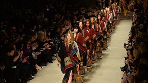 edie_burberry_aw14_thedailybeast.JPG