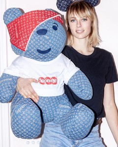 edie_children_in_need_2017_thelovemagazine.thumb.jpg.8e4f4bd6cf53d9d2d0e88c919f331460.jpg
