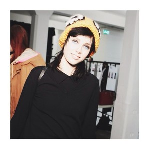 edie_giles_deacon_aw14.thumb.jpg.b9c01ab6ffd7e0ed09166228cc9d09ea.jpg