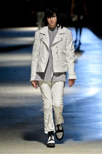 edie_giles_deacon_aw14_popsugar.thumb.JPG.0abcc738eb726accacf420c61176ae74.JPG