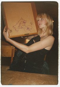 edie_horseridersjournal_aw16_2.thumb.jpg.cbe421ffa0f3ec543de2de423a8f7298.jpg