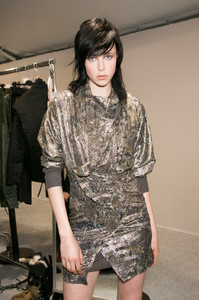edie_isabel_marant_aw14_livingly_3.thumb.jpg.011ce98093a0901c32ecf7bfe95b4147.jpg