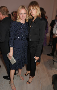 edie_kors_tatler_30jun17_tatler.thumb.jpg.59b0a017ed2a7b3f75ca590668780f8d.jpg