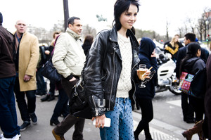 edie_stella_mccartney_aw14_isnapumagazine_2.thumb.jpg.a32138561a75aac55a1124edca8229f5.jpg
