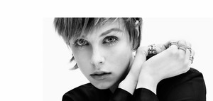 edie_tiffany_ss15_tifanny_2.thumb.jpg.d123a85a2757f0ffedaf10c9df7aa3b7.jpg