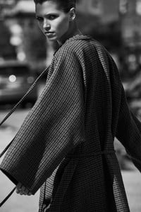 hannah_harpers_bazaar_111510167280.thumb.jpg.42fd0a3825399699ff06a96738462fcb.jpg