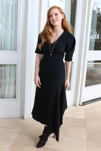 jessica-chastain-quotmollys-gamequot-press-conference-in-santa-monica-ca-11717-3.jpg