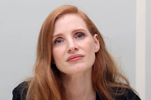 jessica-chastain-quotmollys-gamequot-press-conference-in-santa-monica-ca-11717-6.jpg