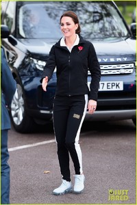 kate-middleton-first-solo-appearance-05.jpg
