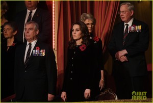 kate-middleton-joins-the-queen-at-festival-of-remembrance-08.jpg