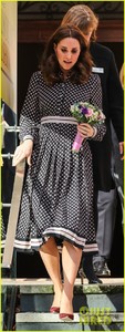 kate-middleton-on-prince-harrys-engagement-to-meghan-markle-its-such-exciting-01.jpg
