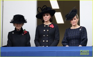 kate-middleton-remembrance-sunday-07.jpg