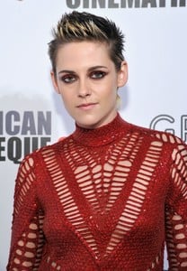 kristen-stewart-american-cinematheque-award-2017-in-beverly-hills-12.jpg