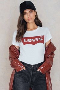 levi_s_the_perfect_tee_1108-000004-0001_1_.jpg