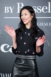 liu-wen-russel-james-book-launch-in-shanghai-china-11-18-2017-0.jpg