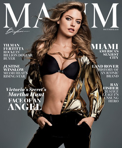 martha-hunt-december-cover.thumb.jpg.84f4ae5de32064c04bdda5080fe0a788.jpg