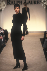 ralph-lauren-fw-1996-4.thumb.jpg.63fd10b49863b494d1761b1bd4226f95.jpg