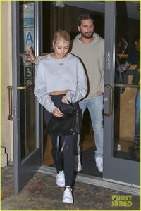 scott-disick-and-sofia-richie-couple-up-for-calabasas-sushi-date-09.jpg