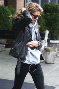 stella-maxwell-out-and-about-in-new-york-11-14-2017-4.jpg