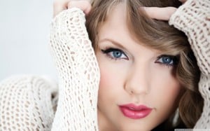 taylor_swift_close_up-wallpaper-1280x800.jpg