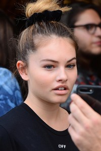 thylane-blondeau-36.jpg