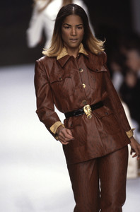 todd-oldham-fw-1995-1.thumb.jpg.806fad3cd25280afde9f9556b6e7de19.jpg