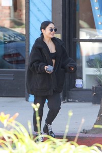 vanessa-hudgens-out-in-studio-city-11-05-2017-5.jpg