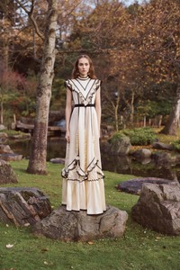 06-erdem-pre-fall-18.jpg