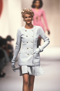 0_chanel-hc-ss-1991-1_html.thumb.JPEG.fc16d0eb2b831e727ace5268f6e3ae38.JPEG