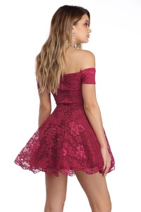 1_342690_ZM_BURGUNDY_BACK.JPG