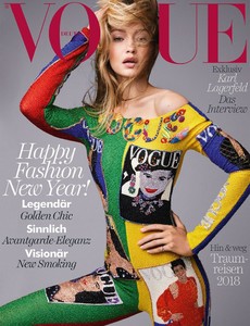 1_gigi-hadid-by-patrick-demarchelier-for-vogue-germany-january-2018-cover-760x988135bb524bc22933c71dff8966c3c509c_thumb.thumb.jpg.6adc1d36f81b720a16db5ae8a5cc7f05.jpg