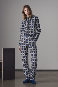 23-Tomas-Maier-Pre-Fall-18.thumb.jpg.40cc9119ce23b18aa0811b6fdf093929.jpg