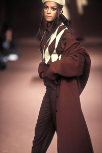 3_michel-klein-fw-1992-2_html.thumb.JPEG.ea93829e41eb7342d1135977620e3884.JPEG