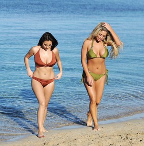 46741969_hqcelebcorner-7.jpg