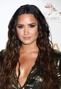 51266205_demi-lovato-23.jpg