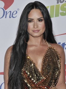 58272810_demi-lovato-48.jpg