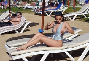58485359__hqcelebcorner-net__032.jpg