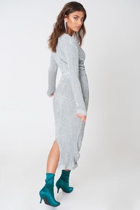 58934177_lavish_alice_silver_irridescent_seqin_dress_1272-000112-0014_02d-1.thumb.jpg.919699f111211577b49716ef3d50213e.jpg