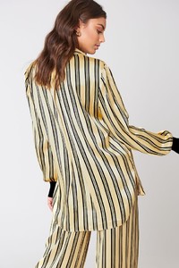 58934188_by_malene_birger_mourici_shirt_1435-000111-3118_02b-1.thumb.jpg.0c3ff27c8573e8adb6ff1f5e537259bf.jpg