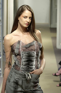5a21d0480b605_KatyaLeonovichFW2000PHC2.thumb.jpg.b45da30ddb358bc01daac0e0dcfbe97a.jpg