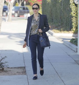 Emmy-Rossum - Out-shopping-in-Beverly-Hills--04.jpg