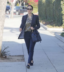 Emmy-Rossum - Out-shopping-in-Beverly-Hills--14.jpg