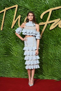 Kaia-Gerber - 2017-Fashion-Awards--02.jpg