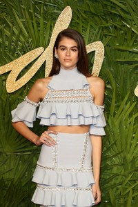 Kaia-Gerber - 2017-Fashion-Awards--07.jpg