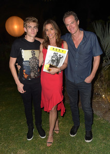 Cindy+Crawford+Art+Basel+Miami+Beach+2017+pUMpV3CnQkEx.jpg