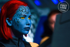   jlaw081217BZNimage101.jpg