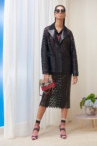 Yasmin Wijnaldum Fendi-Pre-Fall 2018-lookbook 6.jpg